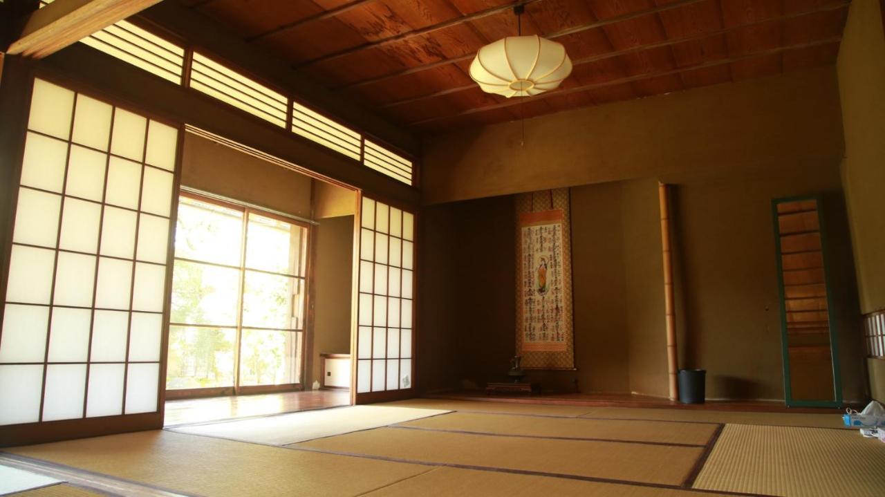 Guest House Yukari Tsuru Extérieur photo
