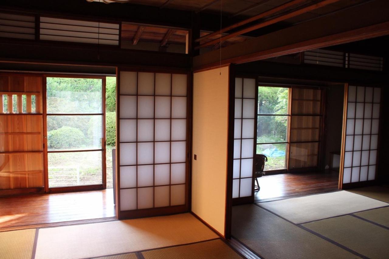 Guest House Yukari Tsuru Extérieur photo